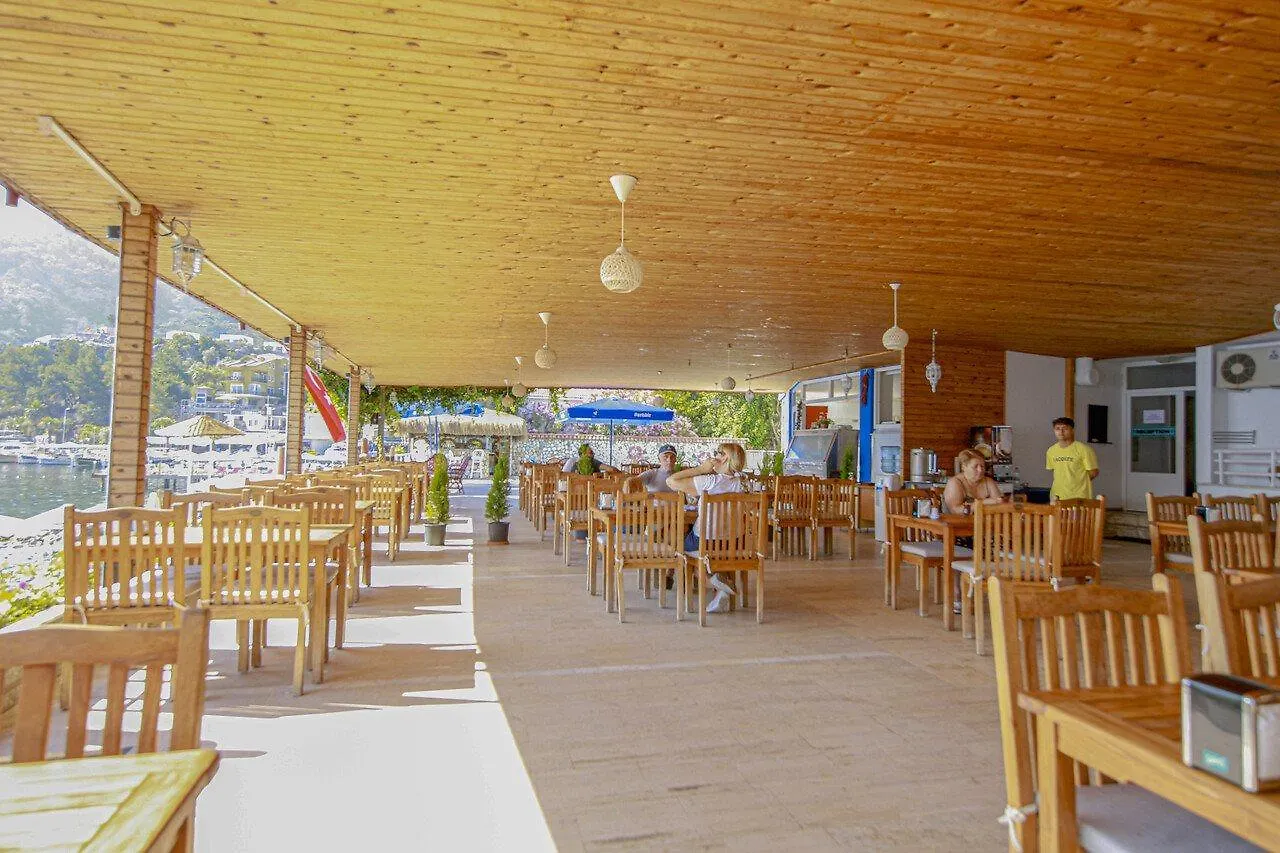 Zeybek Hotel Turunc